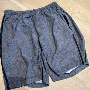 Lululemon Pace Breaker Line Short 9”